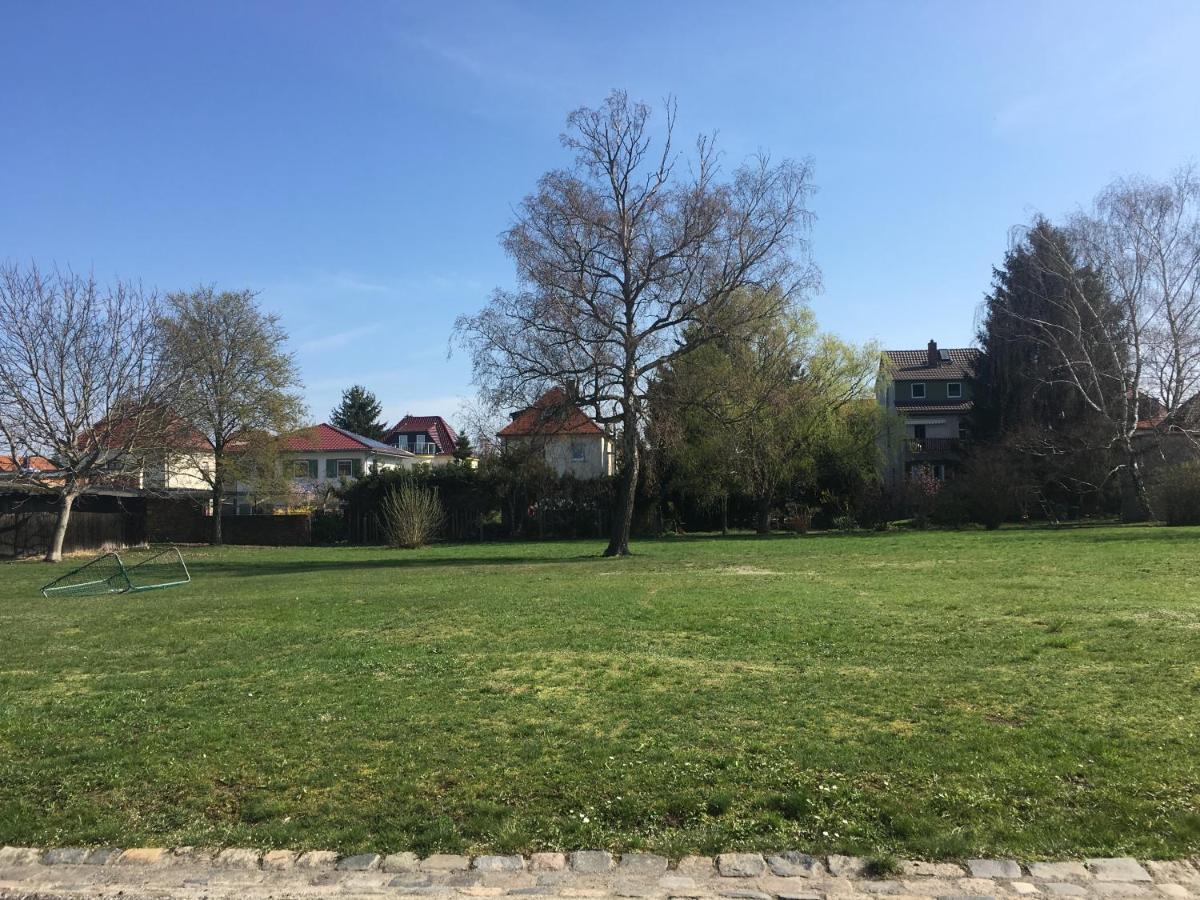 Die Senfbude - Klein Aber Fein - Wunderschoenes Studio-Apartment Mit Terrasse Und Stellplatz Leipzig Ngoại thất bức ảnh